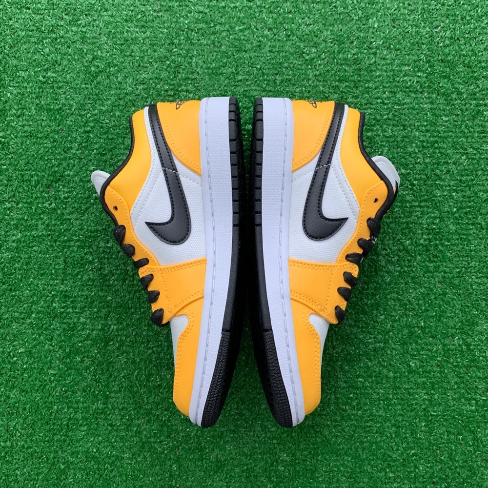 -Edm- 🟡⚪️*NEW* Air Jordan 1 Low “Laser Orange” (W) - Picture 4 of 10